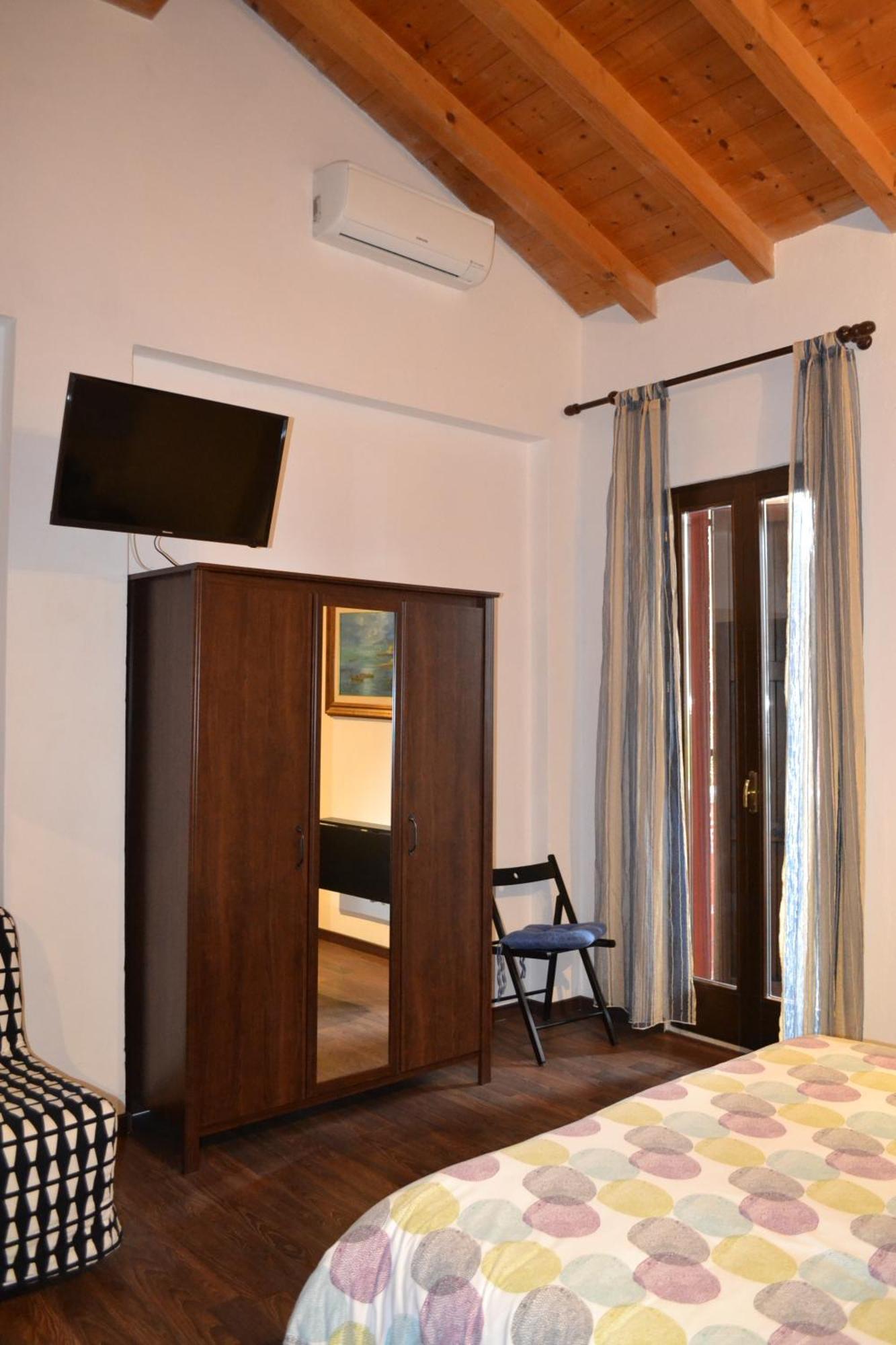 B&B Casa Mia Desenzano del Garda Phòng bức ảnh