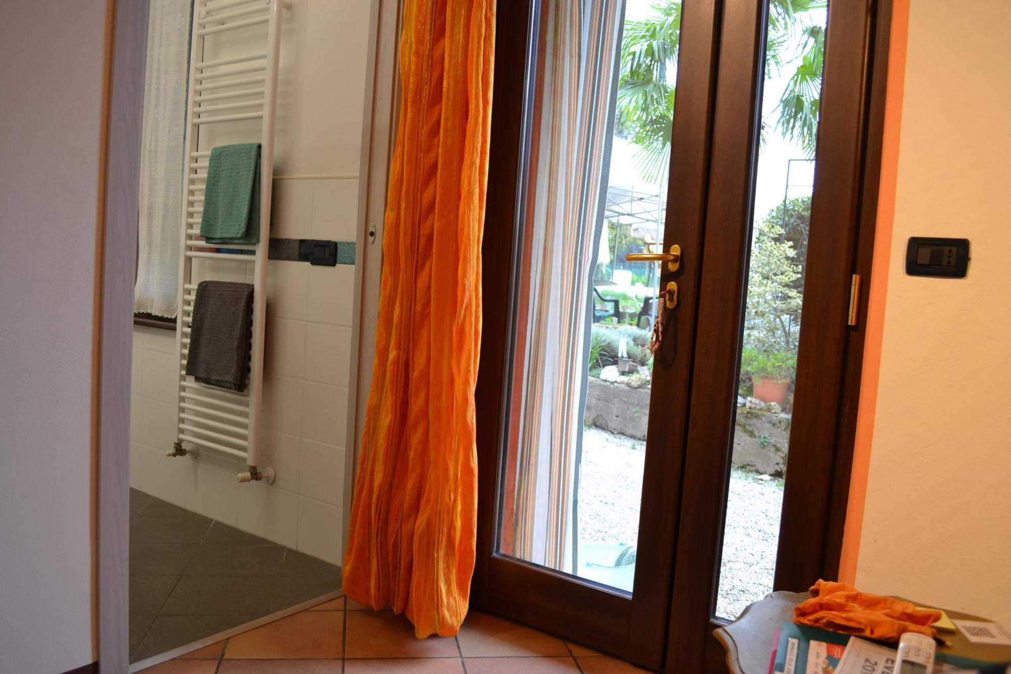 B&B Casa Mia Desenzano del Garda Phòng bức ảnh